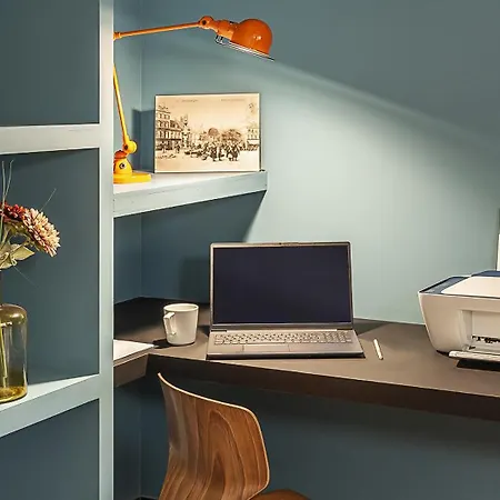 Western Cargo Hotel 4*