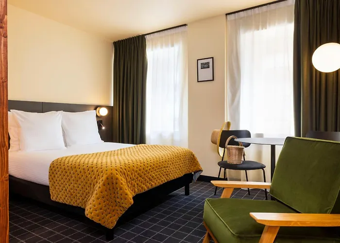 Western Cargo Hotel 4*