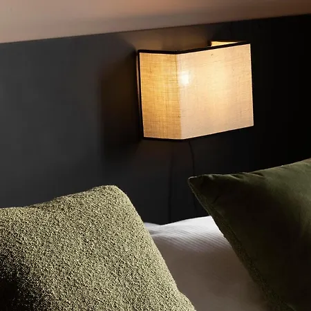 Western Cargo فندق