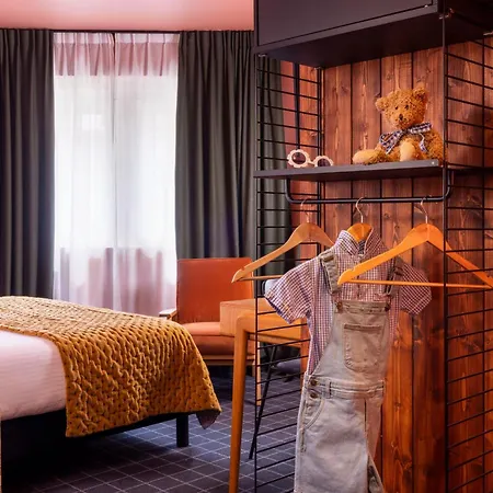 Western Cargo Hotel 4*