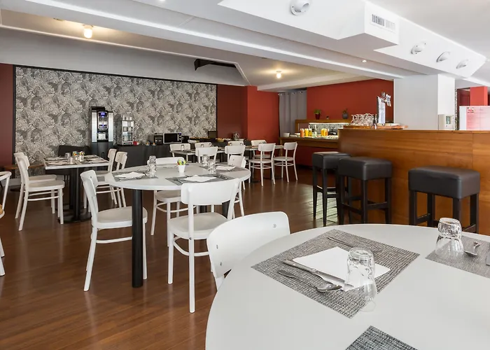 Western Cargo فندق Dunkirk