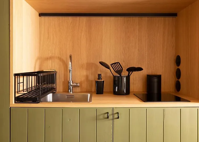 Hotel Western Cargo 4*