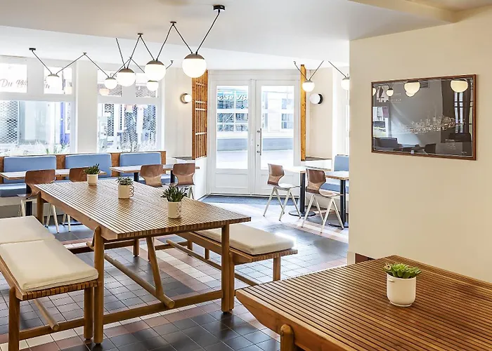 Western Cargo Hotel 4*